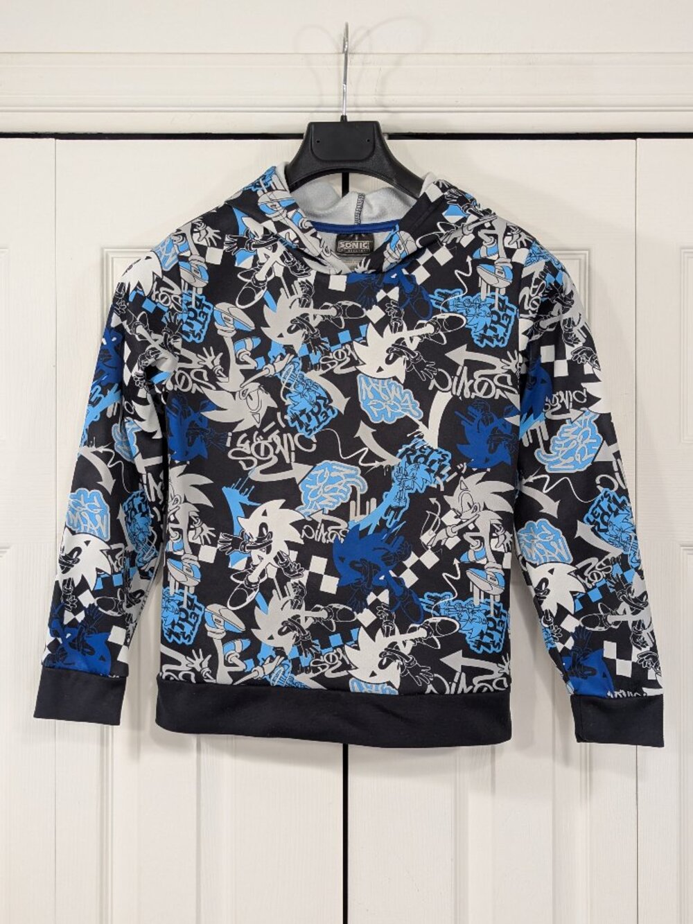 Sonic the Hedgehog hoodie Kid’s Large (10-12) - Picture 2 of 11